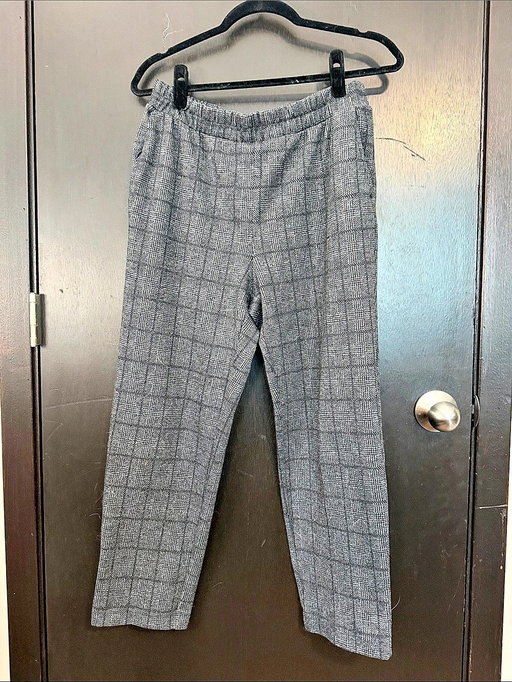 a new day Plaid Ankle Pants in Gray Size Medium